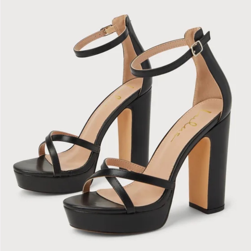 Lulu's Dale Black Strappy Platform Heels Size 9